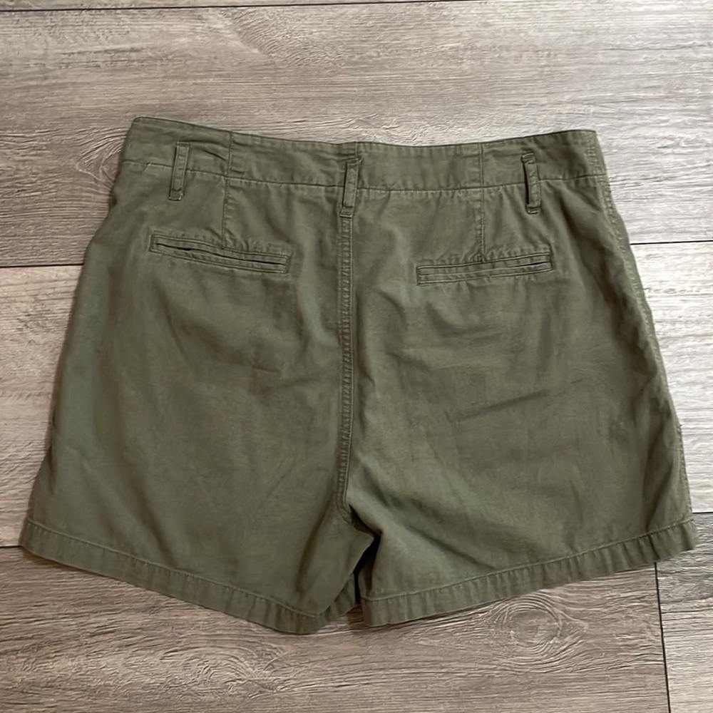 Caslon, size 8, army green shorts - Picture 3 of 4